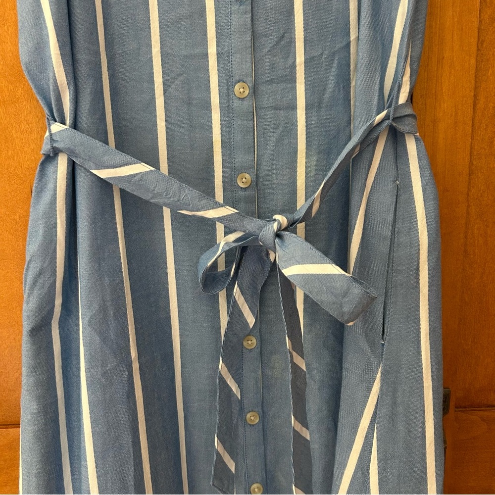 Blue and white stripe shirt dress button up with pockets, waist tie - Picture 4 of 8